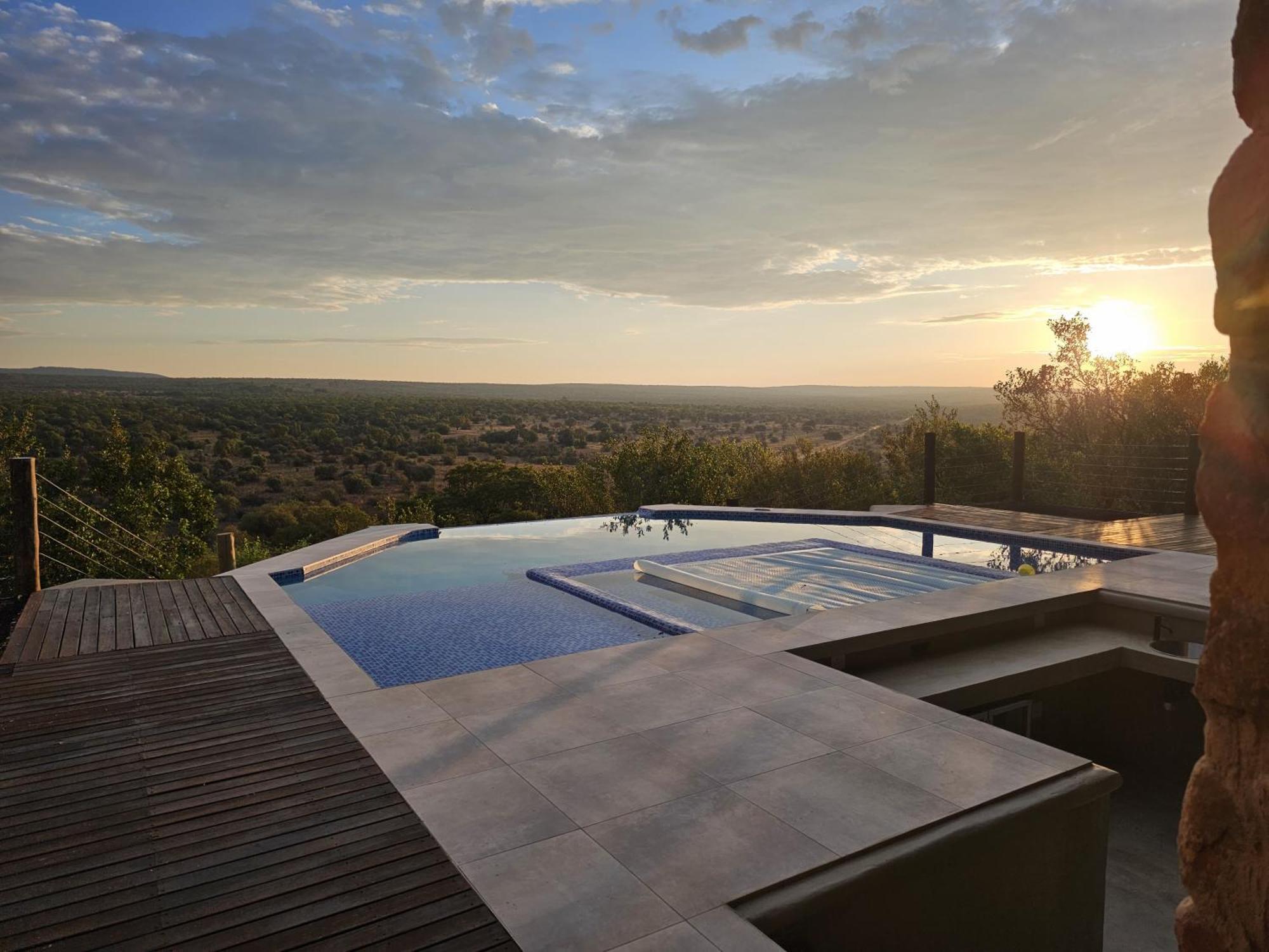 Tebuah Private Lodge, Mabalingwe Chalet