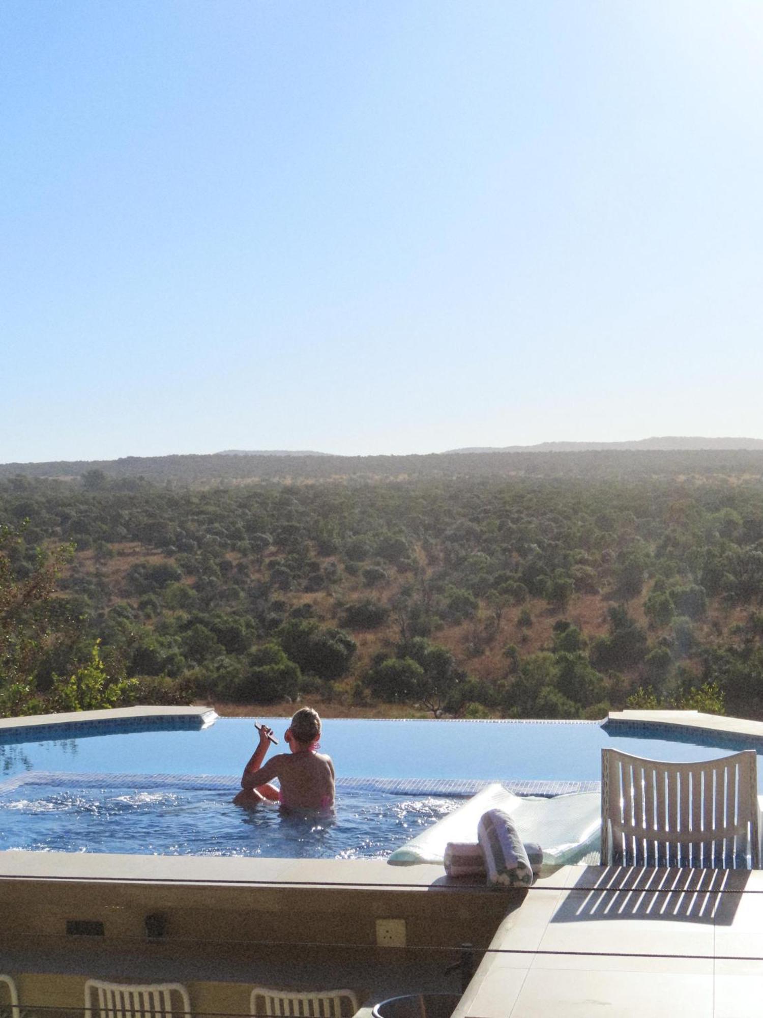 Tebuah Private Lodge, Mabalingwe Chalet