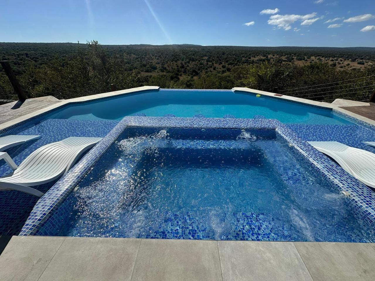 Tebuah Private Lodge, Mabalingwe *